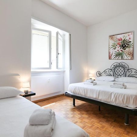 Primopiano - Pellegrino Rossi A Apartment มิลาน ภายนอก รูปภาพ