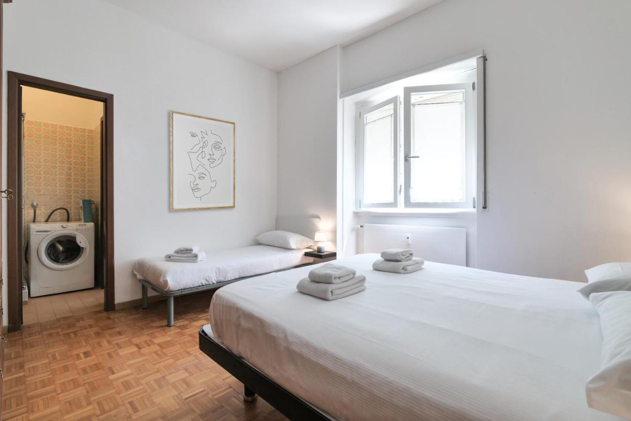 Primopiano - Pellegrino Rossi A Apartment มิลาน ภายนอก รูปภาพ